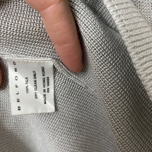 Belford silk turtleneck king sleeve sweater top - Picture 10 of 11